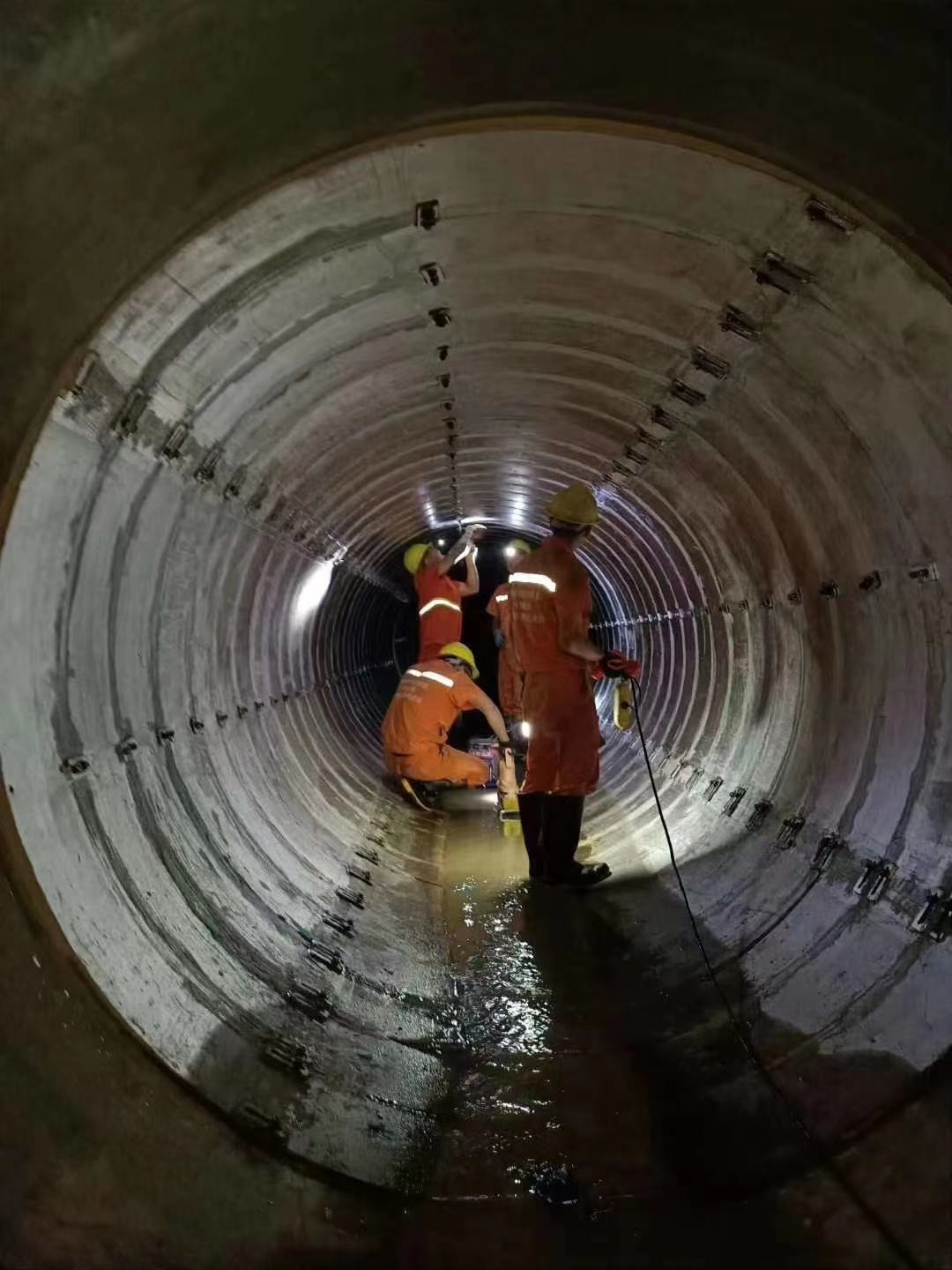 右江管道非开挖修复